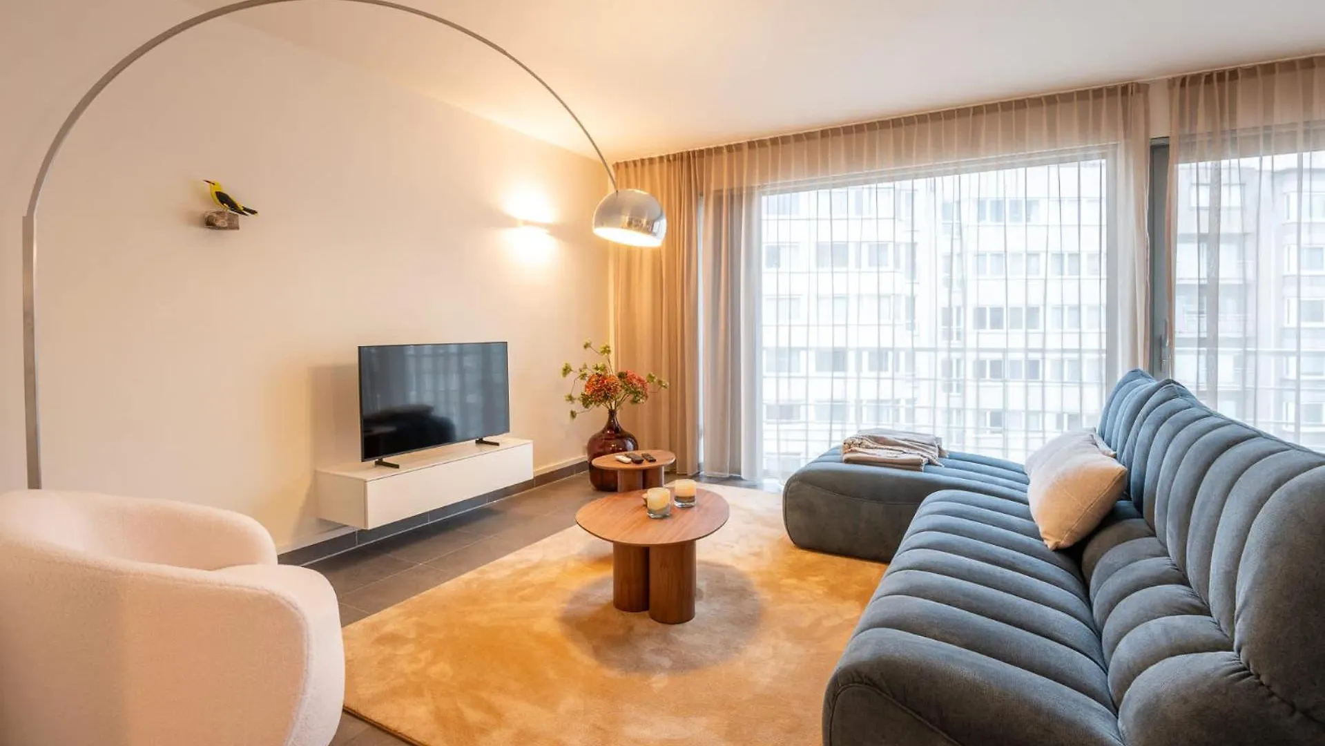 Papa Figos - Classy And Spacious 2 Bedroom Apartment 奥斯滕德