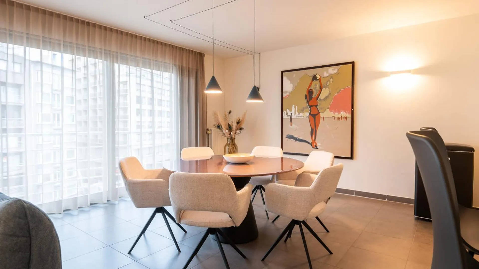 Papa Figos - Classy And Spacious 2 Bedroom Apartment 奥斯滕德 比利时